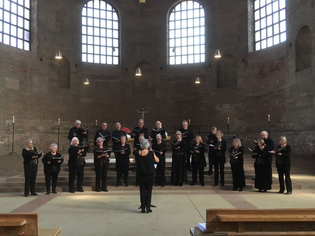 Trier Basilica Singing